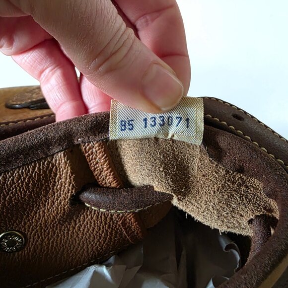 Vintage Dooney & Bourke Nubuc Suede Backpack USA Tassel AWL Tan Leather - Picture 9 of 16